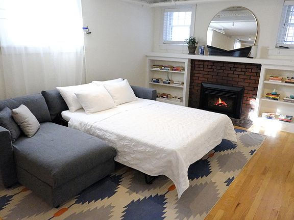 2nd image of 636 N Williams St #2