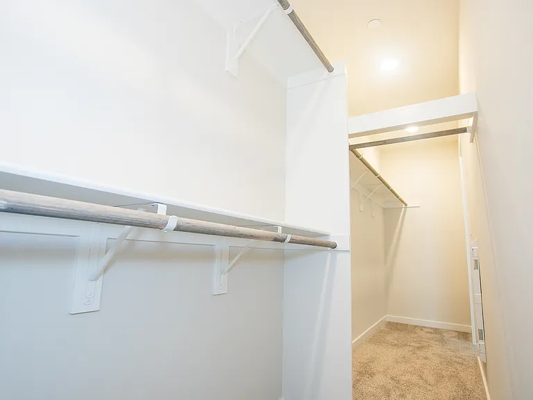 9538 Hannah Way — Photo 13