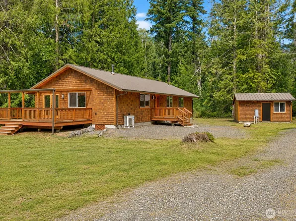 5621 Paradise Lane, Anacortes, WA 98221