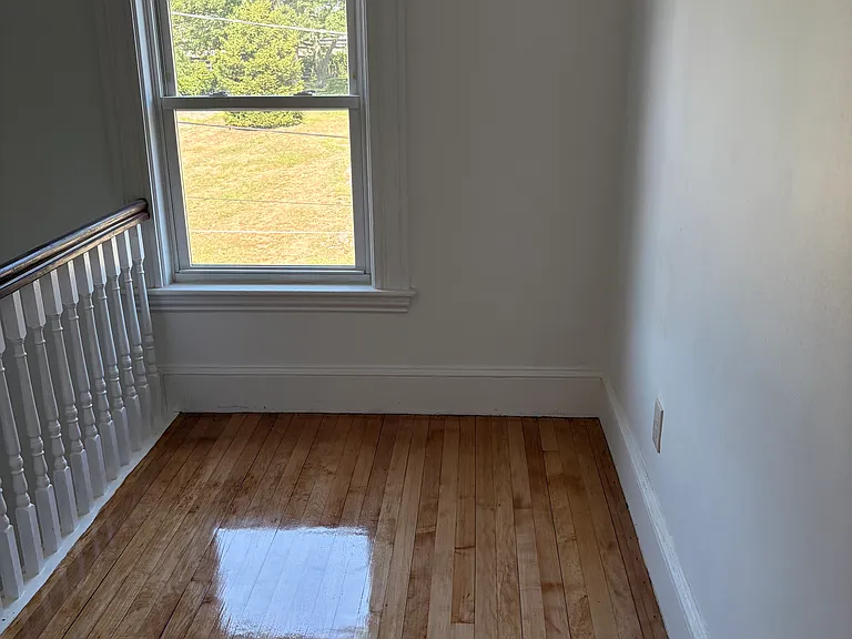15 Gage St — Photo 10