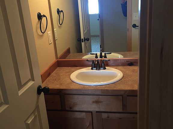5th image of 3317 Warbler Way Unit B