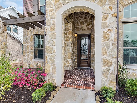 Pergola Front Porch