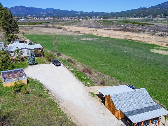 3rd image of 2419 Indian Ridge Rd #A