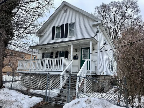 92 2nd St, Framingham, MA 01702