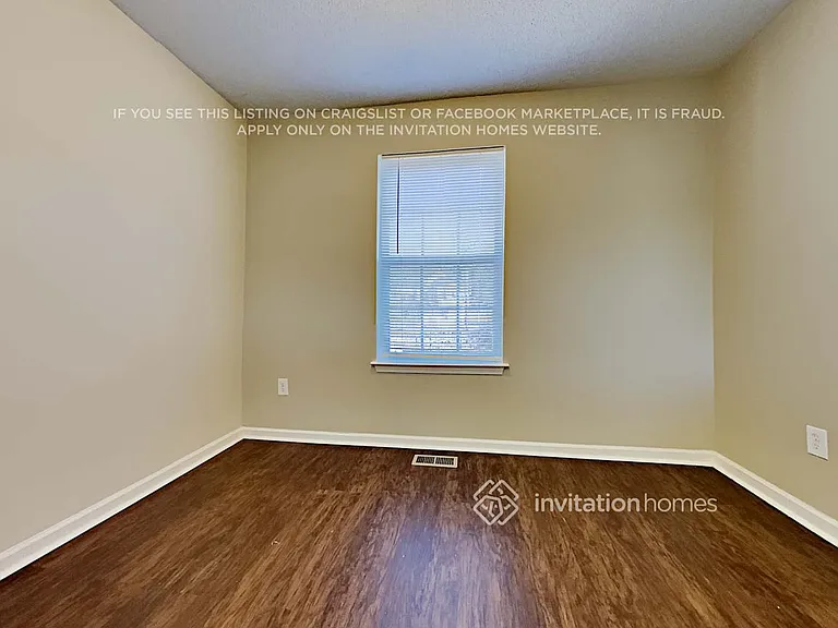 174 Saint Ann Cir — Photo 8