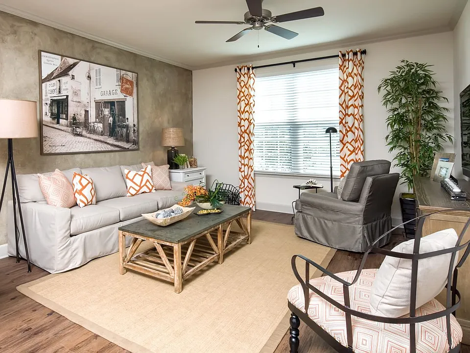 The Retreat at Trinity apartments community photo