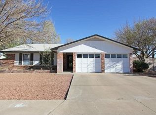 302 E June St, Alpine, TX 79830