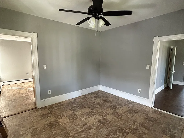 110 E Main St #2 — Photo 4