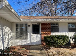 866C Inverness Court, Lakewood, NJ 08701