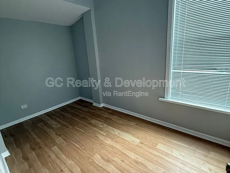 3609 S Giles Ave #2 — Photo 7