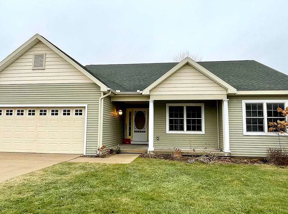 1st image of 7127 Applewood Dr