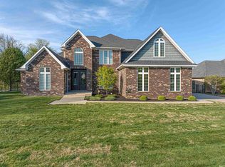6568 Woodland Springs Dr, Newburgh, IN