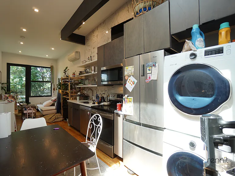 1165 Greene Ave #3 — Photo 8