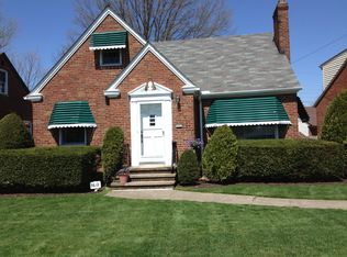 7612 Southington Dr, Parma, OH 44129