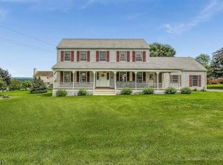 14 Douma Ct, Newton, NJ 07860