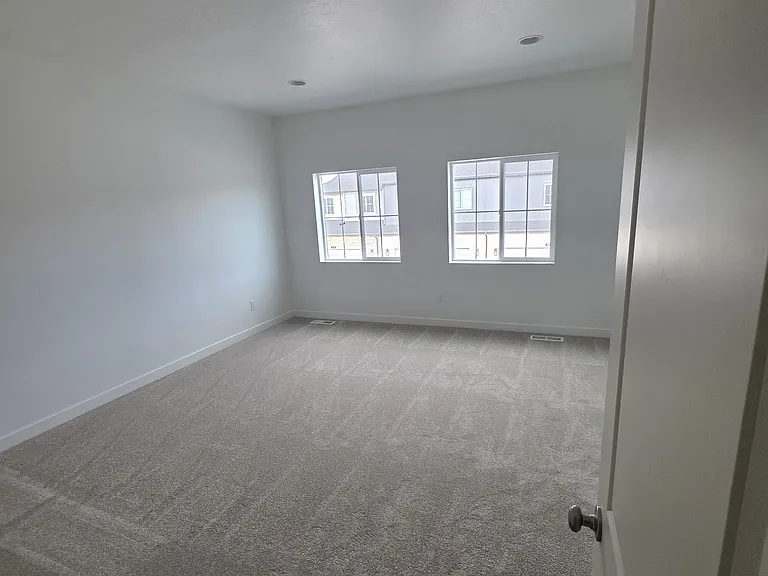 1830 N 3530 W — Photo 17