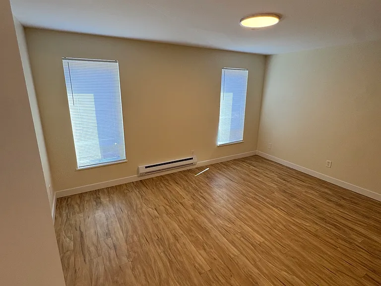 Genesee Park Apartments — Photo 3