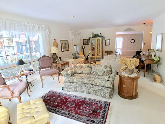 4th image of 1517 River Terrace Dr