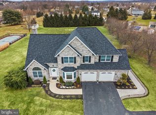 1007 Chestnut Pl, Hummelstown, PA 17036