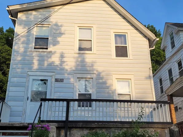 2101 Fairview Ave, Cleveland, OH 44106