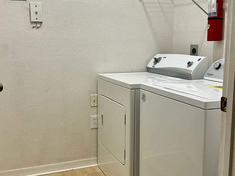 9918 Courtney Palms Blvd #101 — Photo 13