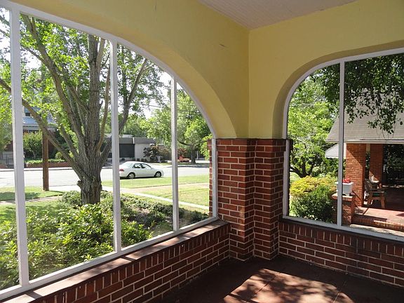 Covered screened porch