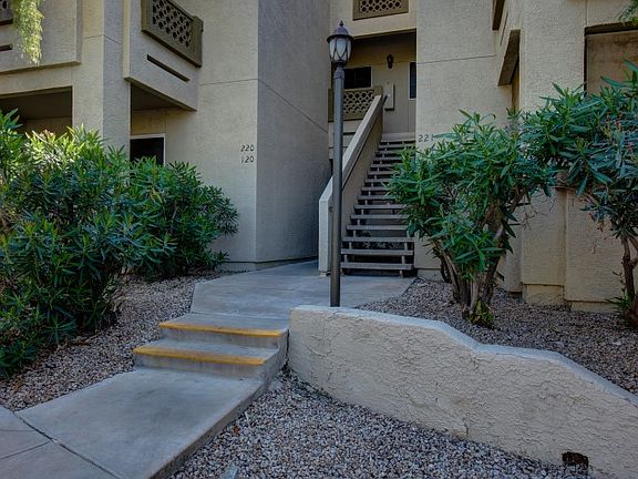 4th image of 1880 E Morten Ave Unit 220