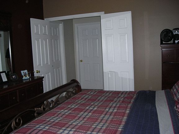 Master Bedroom W/ Vaulted Ceiling