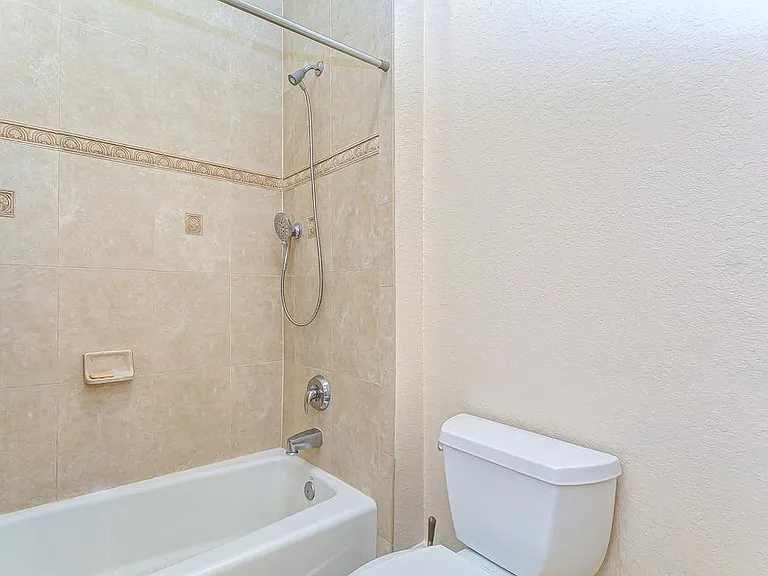 4907 Bayshore Blvd — Photo 22