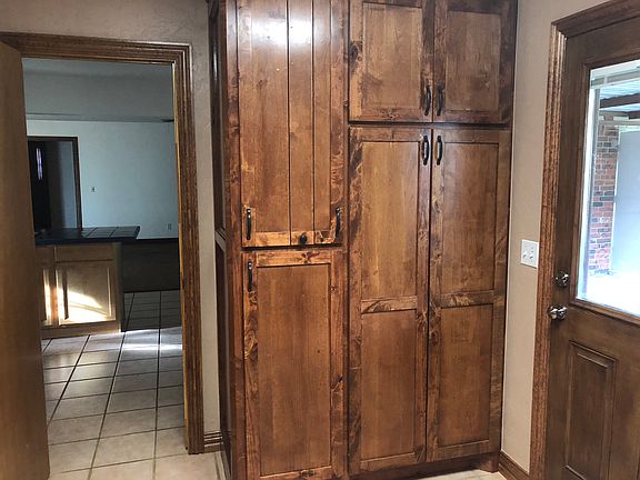 Built in pantry