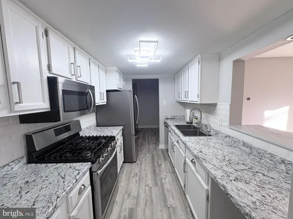 324 Drummers Ln, Wayne, PA 19087