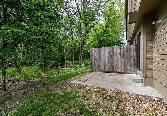4th image of 6020 NE Moonstone Dr #17-D