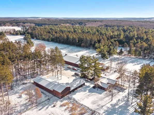 W2470 County Road B, Montello, WI 53949