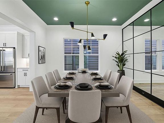 5th image of 2595 Apple Valley Rd