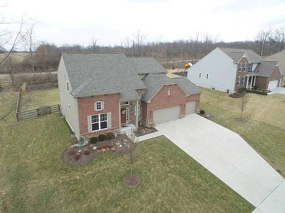 3rd image of 5894 Ashlyn Ct