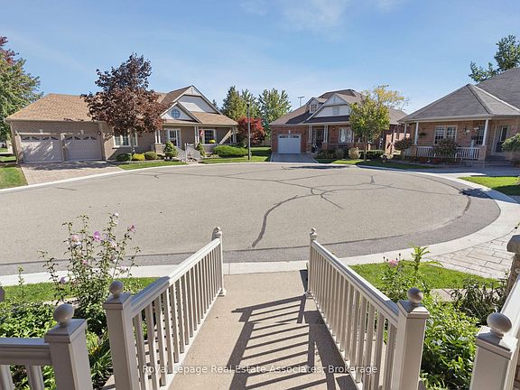 4th image of 7 Powder Mill Ct