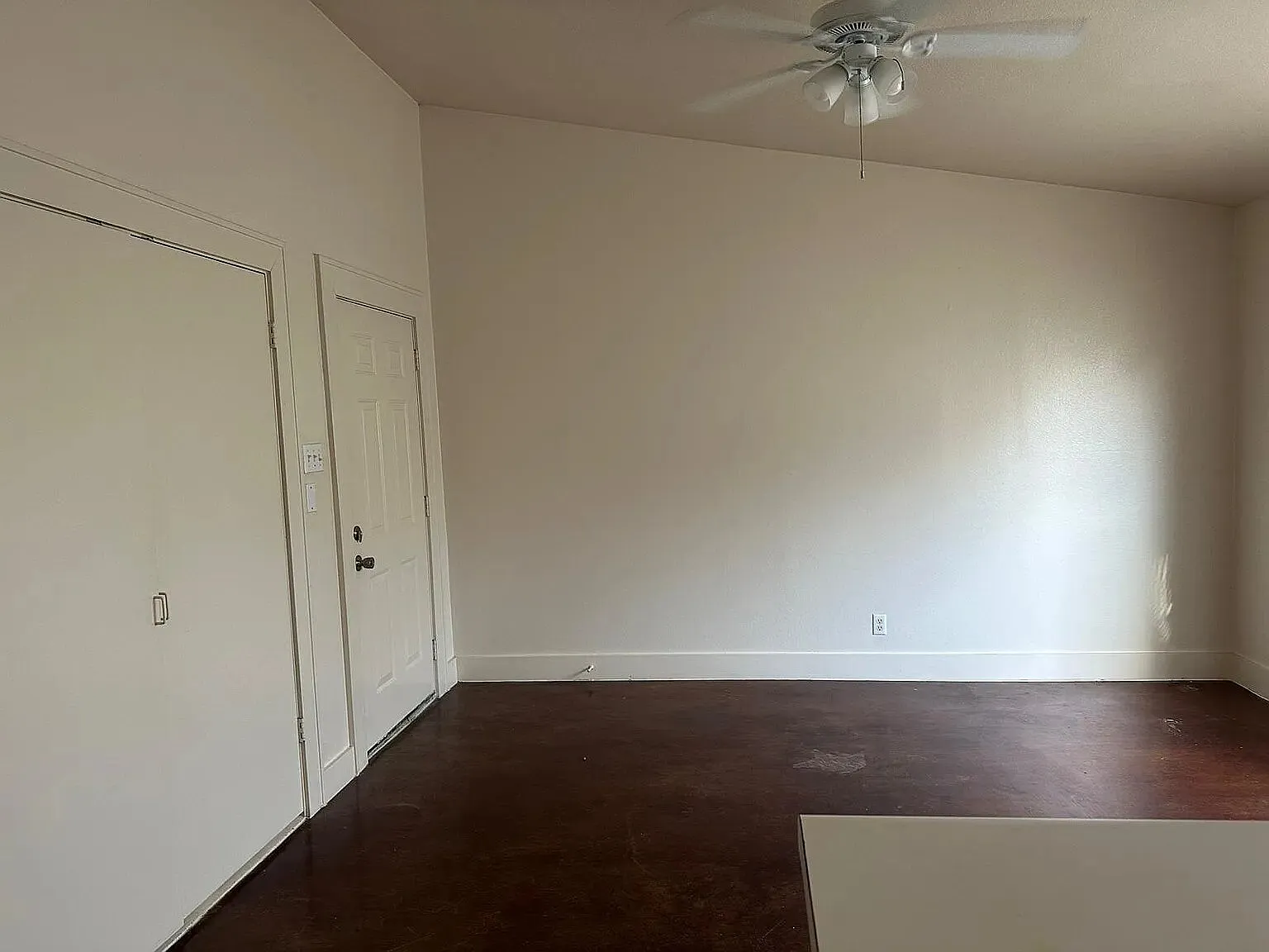 1 bed, 560 sqft, $850 — Photo 2