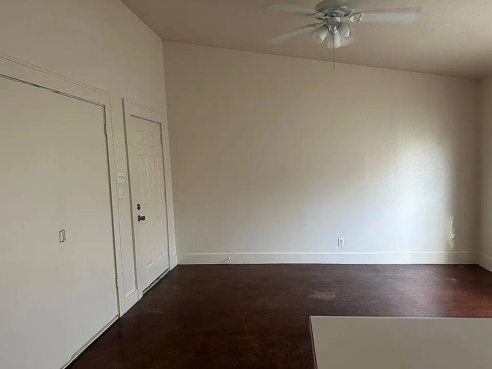 1005 Hendricks Ave #1002-4