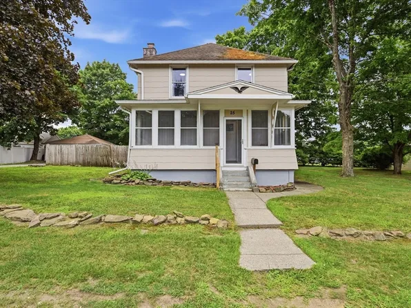 25 Pineywood Ave, Wilbraham, MA 01095