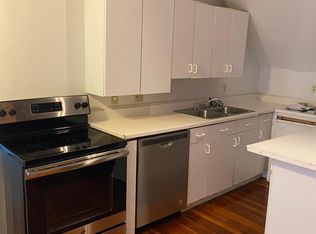 2821 Avondale Ave #3, Cleveland, OH 44118