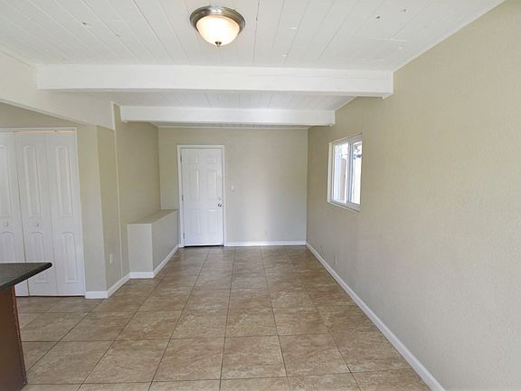 2nd image of 3813 Jenkins Way