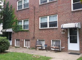 444 Burnley Ln APT B, Drexel Hill, PA 19026