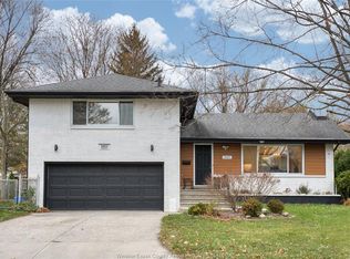 1053 Virginia Ave, Windsor, ON N8S 2Y6