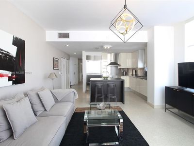 225 Collins Ave APT 6L, Miami Beach, FL, 33139