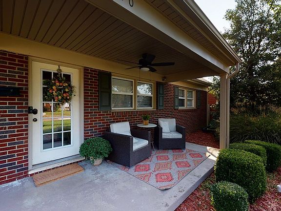 3rd image of 1810 Cecelia Ct