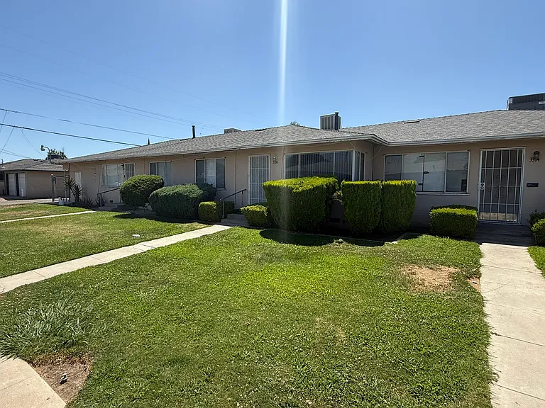3396 E Clinton Ave — Photo 1