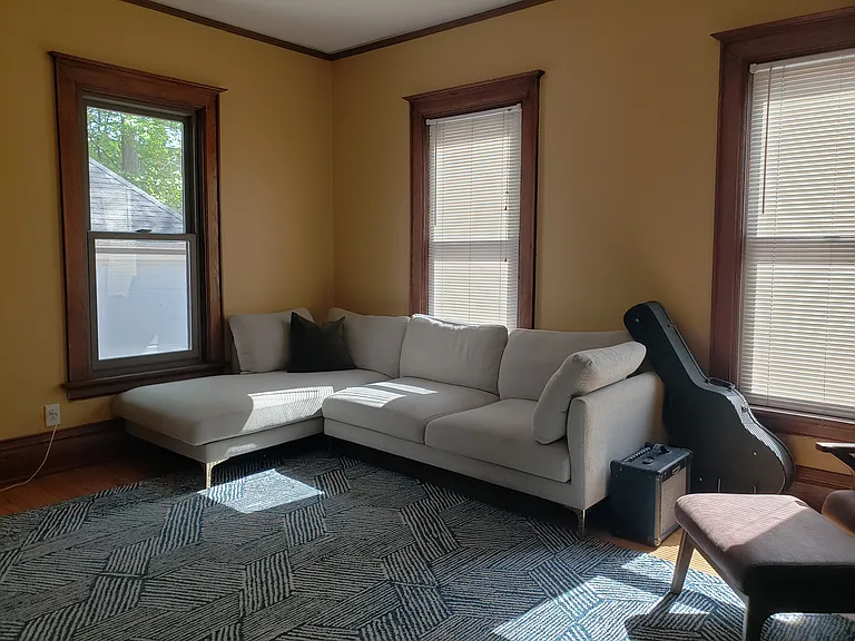 2125 E Washington Ave #1 — Photo 3