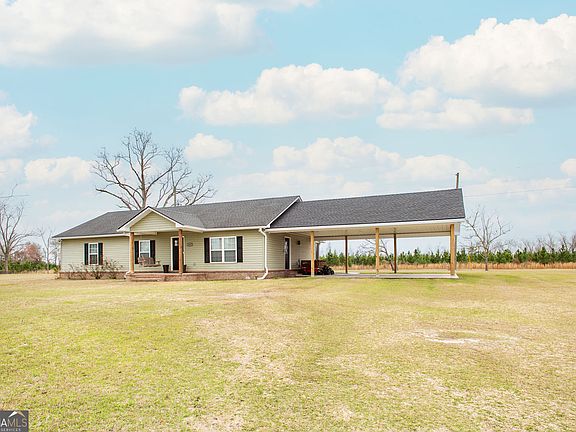 3rd image of 4697 Effie Sweat Ln