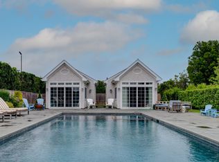 24 Oneck Rd, Westhampton Beach, NY 11978