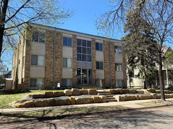 2736 Colfax